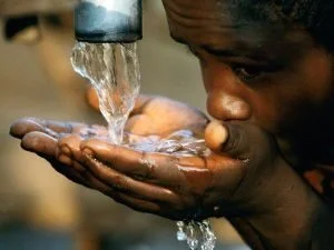 drinking03-water-tap-ethiopia_13109_600x450-300x225-3304426