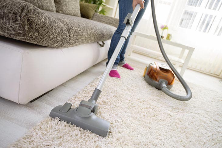 Here's what the hole in the vacuum cleaner hose is really for. A little-known function that facilitates housekeeping 1 Vacuum