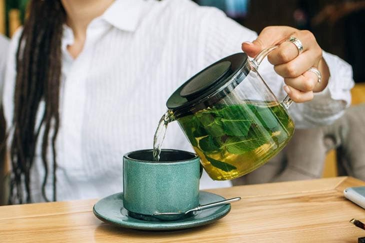Drinking herbal teas is a good way to detoxify your body