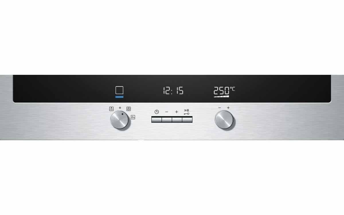 Control panel of a Siemens built-in oven